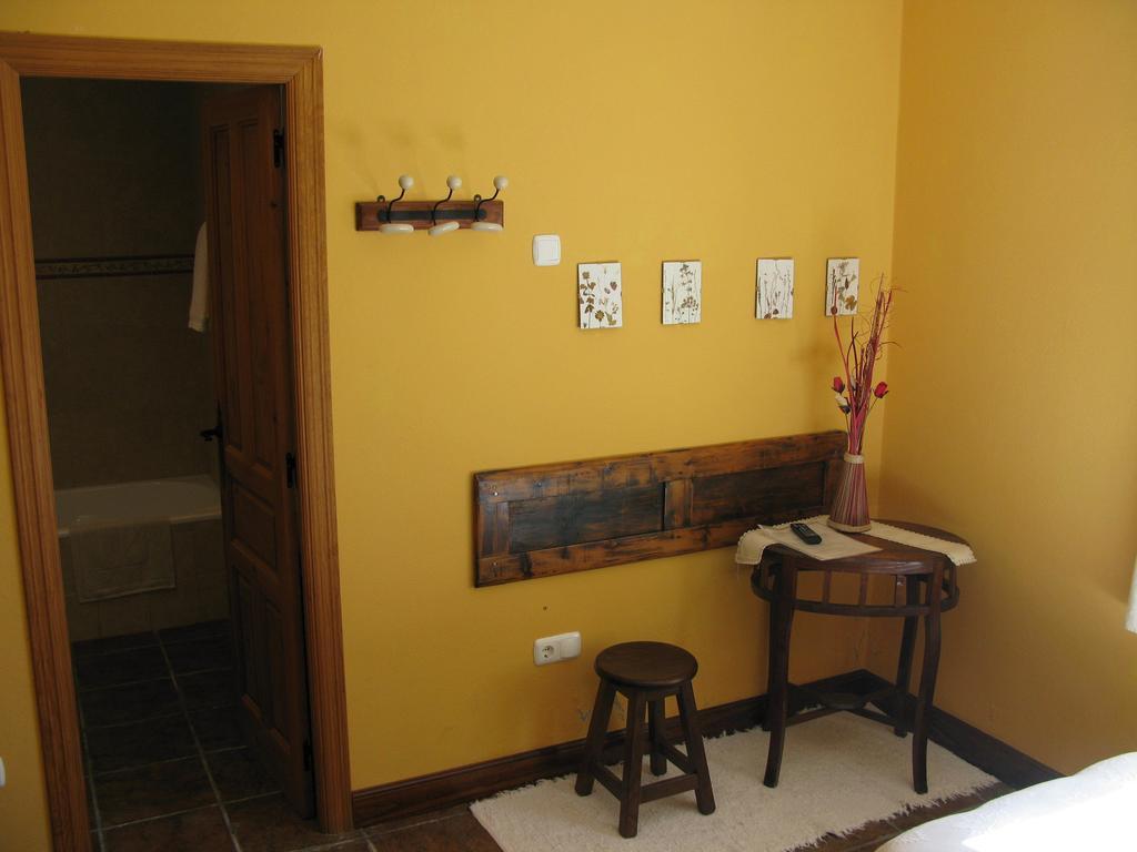 El Condado Casa Rural Fuentes de Onoro Стая снимка
